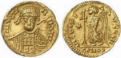 Den hier abgebildeten Gold-Solidus prägt Amalerich im Auftrag des oströmischen Kaisers Justinian I