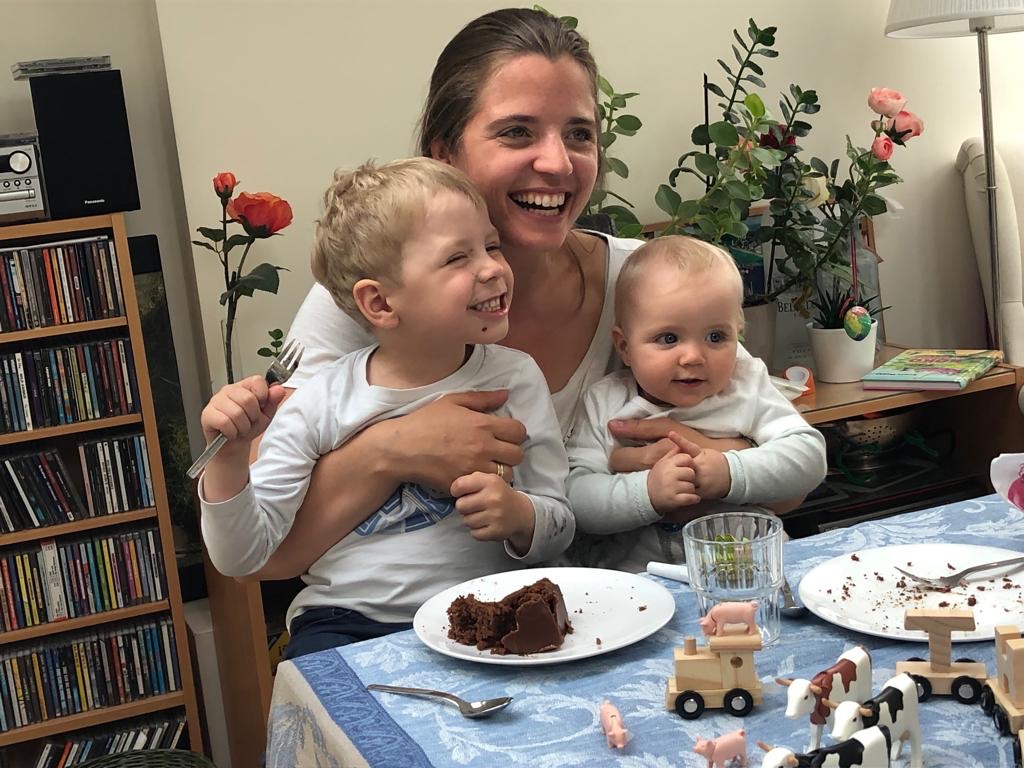 Katharina mit Theodor und Theresa, 2019
